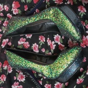 Green glittery Rachel Rachel Ray heels